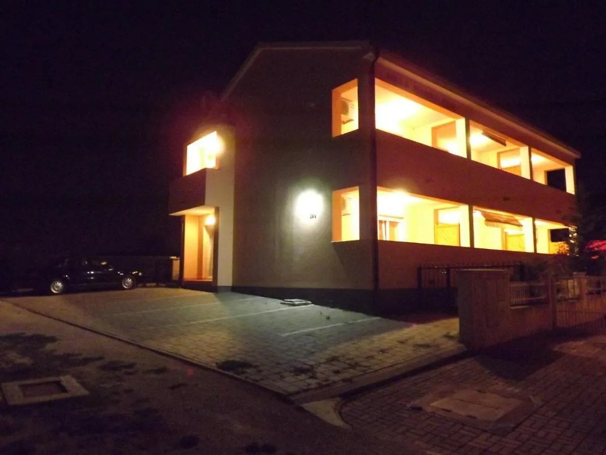 شقة Villa Magdalena بولا كرواتيا
